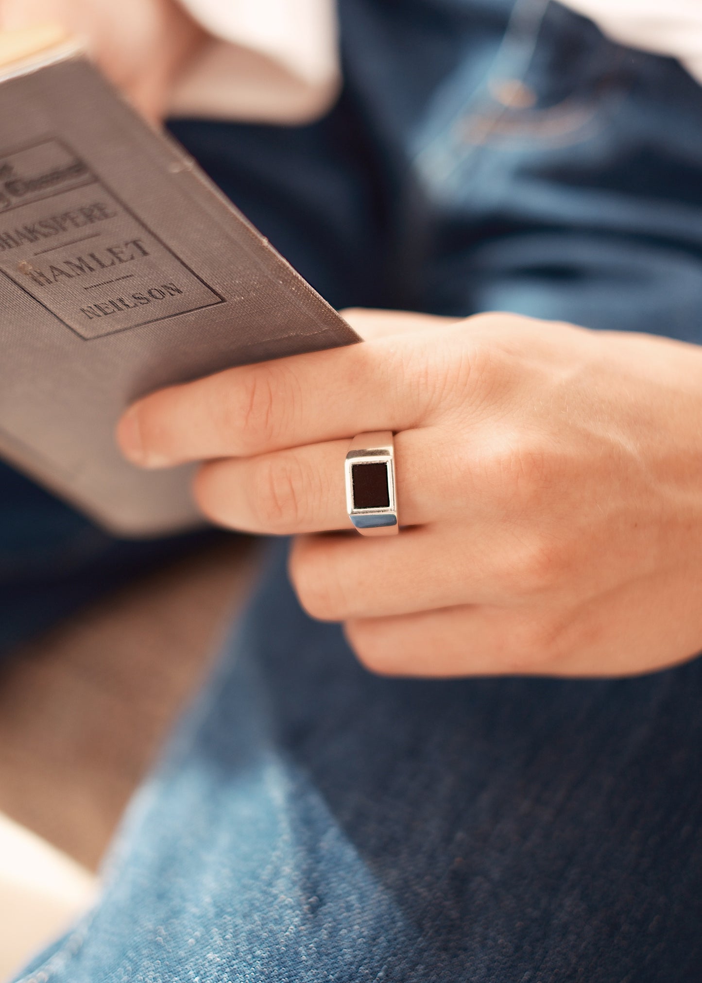 Black Onyx Heavyweight RIng